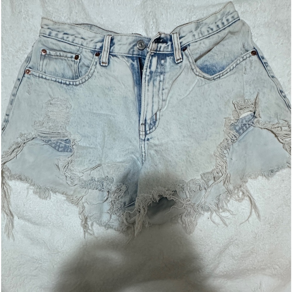 Abercrombie mid rise shorts